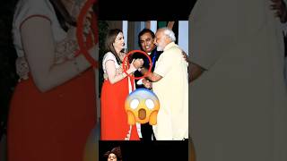 दुनिया की सबसे कंजूस और देने वाले करोड़पति #mukeshambani #ambani #jeffbezos #ambanifamily #richest