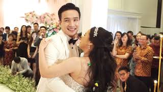 Rony \u0026 Shinta / A Whole New World First Dance \u0026 Flashmob Wedding Dance / Dancefirst Indonesia