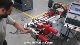 Servo Elektryczna Giętarka trzpieniowa LVH 32 CNC R1