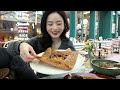 in the streets of nanjing to eat a beautiful meal steak sandwich strawberry cake to eat to meet th