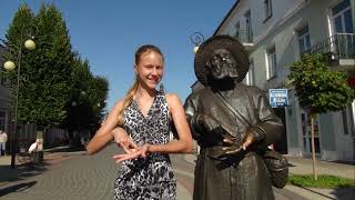 Milana walks around Pinsk