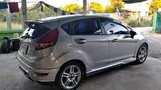 ford fiesta 5 ประตูพร้อมชุดแต่งรอบคันปี 14 ราคาแค่หลักหมื่น