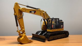 1/50 Caterpillar 335F hydraulic excavator unboxing and inspection