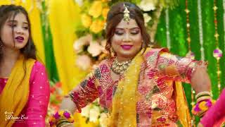 Bangladeshi Holud Soha's Live Dance