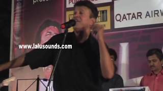 Mene tumhari gagar se by Alamgir live on stage