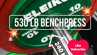 Benchpress 530 lb / 240 kg  + 220kg Reps 🤪