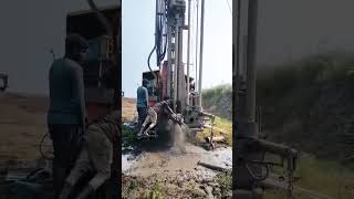 போர்வெல் டில்ரிங் 200 ஃபிட் ஃபுல் பானி 💦 #ameging #water 🌊#borewell drilling #