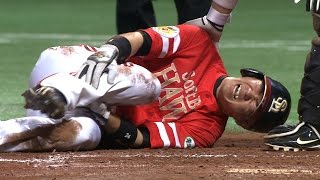 【プロ野球パ】川端の好返球！伊藤が長谷川を弾き飛ばす  2014/09/03 H-Bs