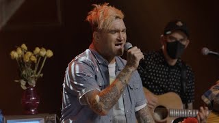 New Found Glory - Hit Or Miss (Live from NFG Unplugged)