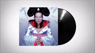 Björk - Pluto