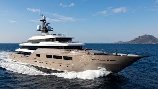 SUPERYACHT SOLO FOR CHARTER