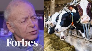 Peter Singer Gives Animal Rights Progress Update, The COVID-19 Pandemic, & Cruelty In The Food Chain