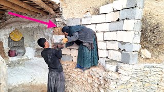 Completion of the cave wall with the efforts of  grandmother and her grandchildren