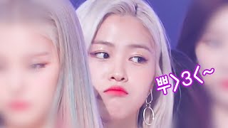 [ITZY](ENG SUB)무대 시작 전 귀여운 모습들