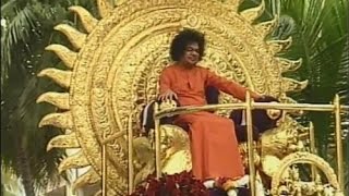 Everything for Love | Darshan Video of Bhagawan Sri Sathya Sai Baba