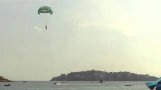 Pt. 9. Acapulco Beach parachute sailing HD