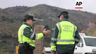 Hard terrain slows rescue of Spanish boy in well