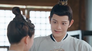 Prince finds princess secretly hid Heng's sexy portrait.he is so angry  and questions her