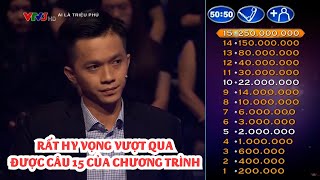 Anh chàng đẹp trai như HOT BOY hy vọng sẽ chinh phục được 15 câu hỏi của Ai là triệu phú