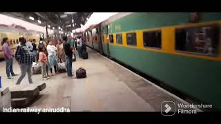 12114 nagpur pune garib Rath express with Kalyan wcam2 21875 at ajni railway station nagpur