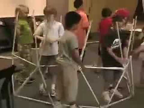 How to make a geodesic dome from newspaper - Playground Science How to make a geodesic dome from newspaper - Playground Science