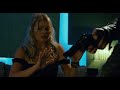 focus exclusive clip restaurant will smith margot robbie