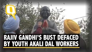 ‘Blood on His Hands’: Youth Akali Dal Workers Blacken Rajiv Gandhi’s Bust | The Quint