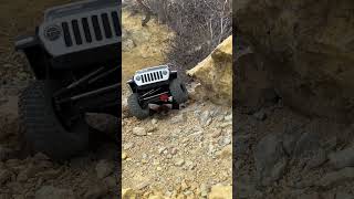 Axial SCX6 Jeep Wrangler JLU 1:6 Scale Crawling Trailing Weekend Fun #shorts #jeep #wrangler