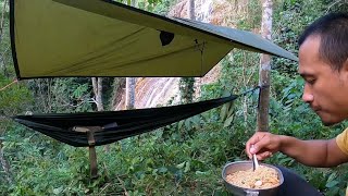 #solocamping  นอนเปลฟังเสียงน้ำตก ทำอาหารกินในป่ายาง คนเดียว น้ำตกสวยงามมาก #บอลไปตามเรื่อง