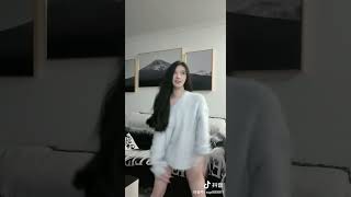 요즘 유행하는 클럽 춤추는 존예녀 #shorts #댄스 #춤 #틱톡챌린지 #존예