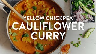 Yellow Chickpea Cauliflower Curry | Minimalist Baker Recipes