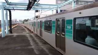 横浜市営地下鉄グリーンライン10000形 センター南駅到着 Yokohama Subway 10000 series EMU