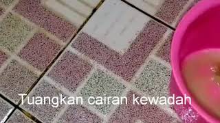 Cara Membersihkan Kerak Keramik agar Kinclong