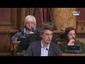 incident poslanik sns a veroljub arsić ne dozvoljava prolaz ivani parlić