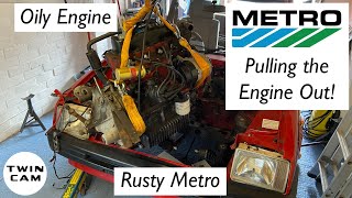 Pulling the Engine Out of my Austin Metro! - Metro Gearbox Rebuild, Part 1