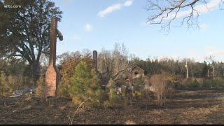 'Haunted' SC house where body was found in freezer burns down