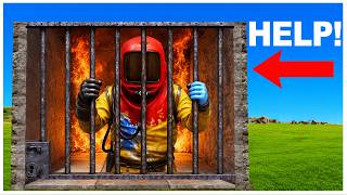 I Lured Players Into A Self Locking Base That Sets On Fire...