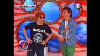 Peligro Sin Codificar: Los Ramonestones cantando \