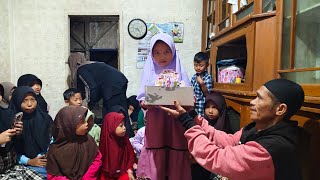 HUJAN DERAS TAK PUTUSKAN SEMANGAT, MENGHADIRI ACARA ULANG TAHUN DEK SALPA ANAK YATIM