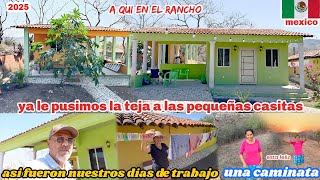 a si se ven nuestras pequeñas casitas|despues de unas semanas de trabajo|ya nos queremos ir A USA🇺🇸