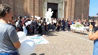 SAN GIUSTO CANAVESE - i funerali di Giulia