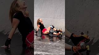 funny skating 🤣 beautiful girl reaction   #subscribe #reaction #skating #girl #viral #skills #viral