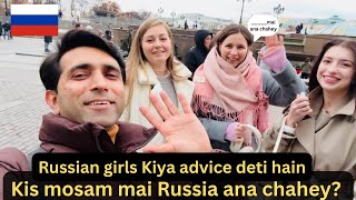 Russian girls are telling in which season people should come to Russia