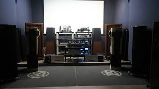 Magico Q3 @ McIntosh MC302 @ Mcintosh C52 @ Lucia di lammermoor@ SoundProLab