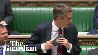 Gavin Williamson 'heckled' by Siri during Commons speech