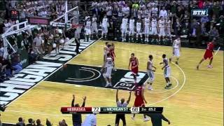 Denzel Valentine Hits 3 as he Falls Down vs. Nebraska