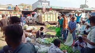 सब्जी देहरादून की मंडी उत्तराखंड।। Dehradun Mandi uttrakhand//  sabzi mandi uttrakhand