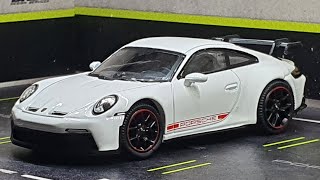 MINI GT Porsche 911 (992) GT3 White / No. 478 Unboxing