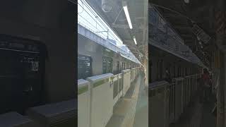 文化の日に到着！神田駅を発車する山手線(2024年11月)