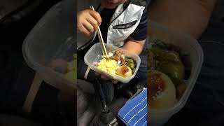 愛妻弁当トラック車内めし😎今回のお弁当wa焼肉弁当😋💕めっちゃ美味い😆#asmr #モッパン #お弁当 #食べる音 #食べる #shorts